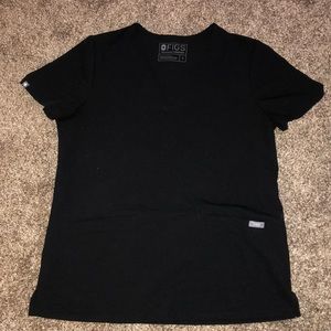 FIGS Casma black scrub top